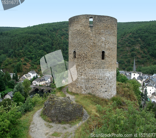 Image of Esch-sur-SÃ»re and castle ruin