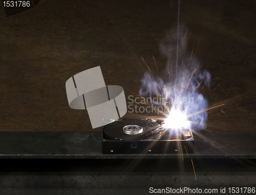 Image of welding a hard disk