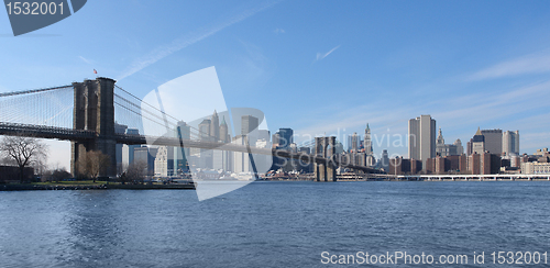 Image of Brooklyn Bridge and New York skyline