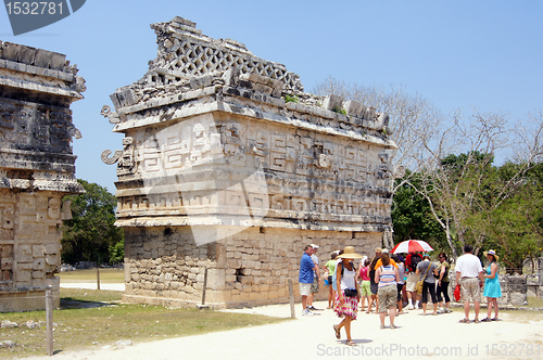 Image of Tourists in Chichen Itza