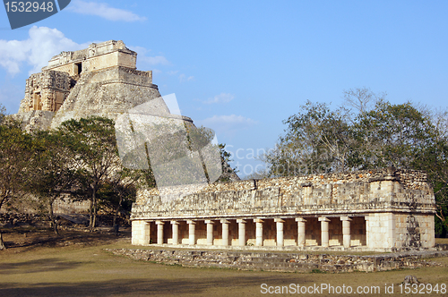 Image of Temple and pyramid