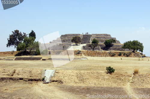 Image of Xochitecatl ruins