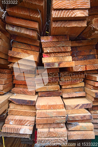 Image of Stack of lumber 