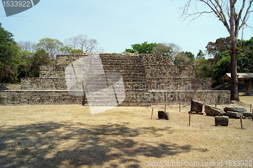 Image of Copan pyramid