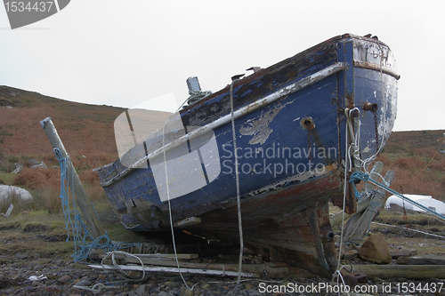 Image of rotten boat in Scotland