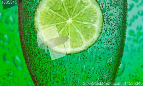 Image of lime with bubbles