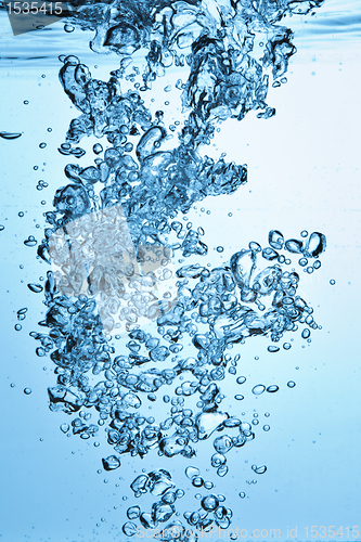 Image of bubbles in water