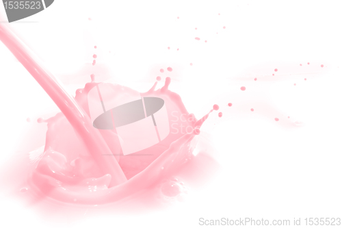 Image of strawberry milk splash