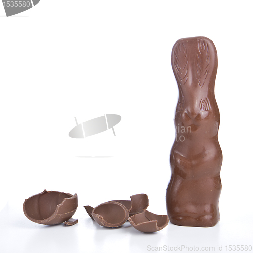 Image of easter bunny with cracked egg