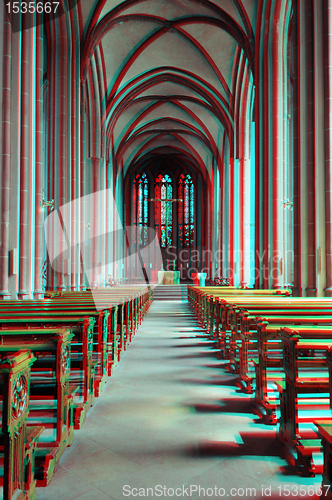 Image of 3D anaglyph of a cathedral interior