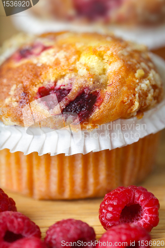 Image of Cupcake with raspberry