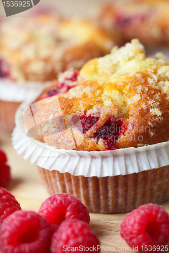 Image of Cupcake with raspberry