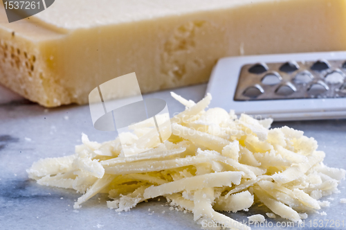 Image of parmesan cheese 