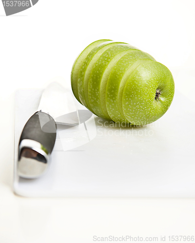 Image of apple sliced