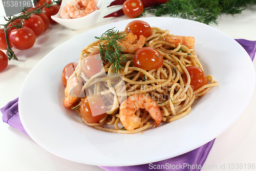 Image of Spaghetti with shrimp and dill