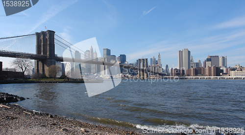 Image of New York skyline and Brooklyn Bridge