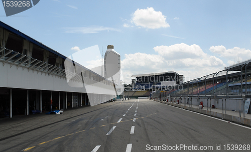 Image of pit lane in Hockenheim