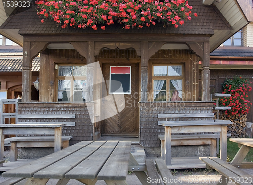 Image of wooden house in the Black Forest