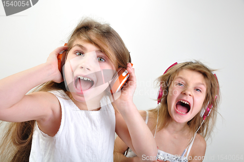 Image of shouting children with headphones