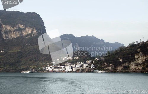 Image of waterside scenery at Yangtze River