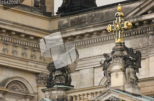 Image of decorations at the Berlin Cathedral