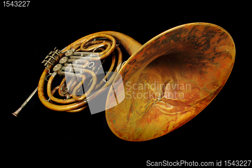 Image of old french horn