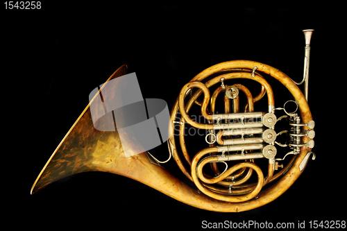 Image of old french horn