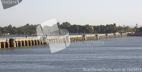 Image of dam in Esna