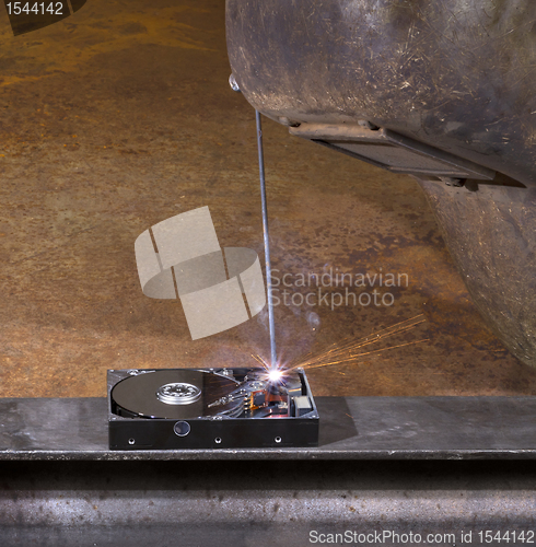 Image of welding a hard disk