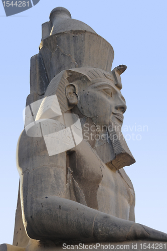 Image of pharaonic statue at Luxor Temple in Egypt