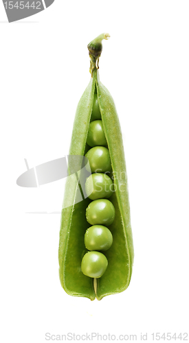 Image of peas isolated on white