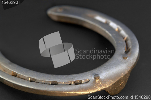 Image of horseshoe closeup
