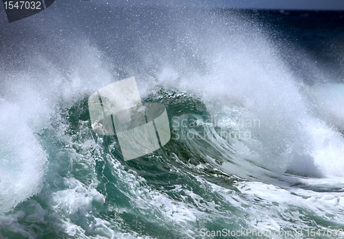 Image of Ocean wave 