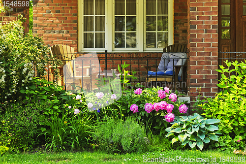 Image of Garden in front of house