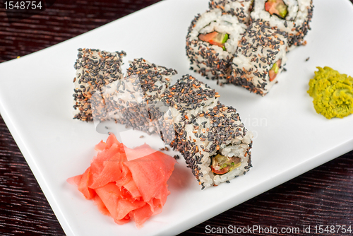 Image of Sushi with sesame