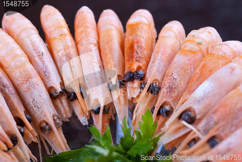 Image of shrimps with lemon