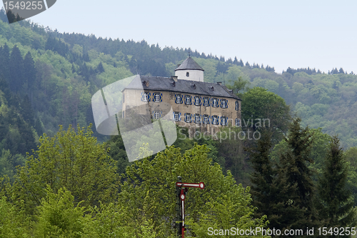 Image of small castle in the Eifel