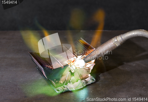 Image of heat sink destruction