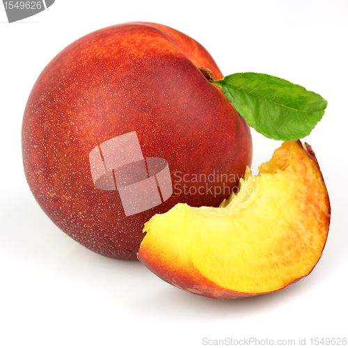 Image of Sweet peach with slice