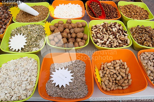 Image of Nuts and seeds