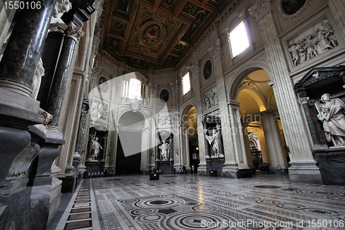 Image of Rome cathedral
