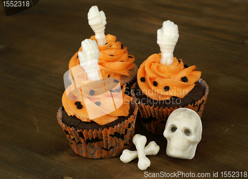 Image of Halloween cupcakes