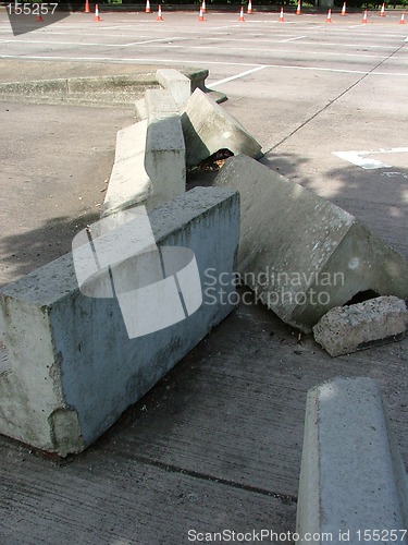 Image of Concrete barrier.