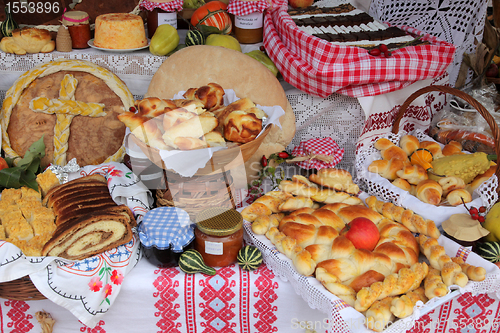 Image of Variety of bread