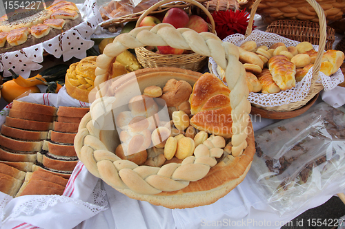 Image of Variety of bread