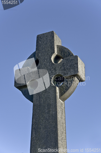 Image of roughly-cut stone cross