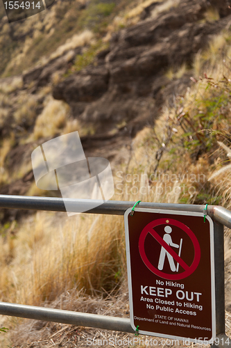 Image of Sign in Diamond Head Crater