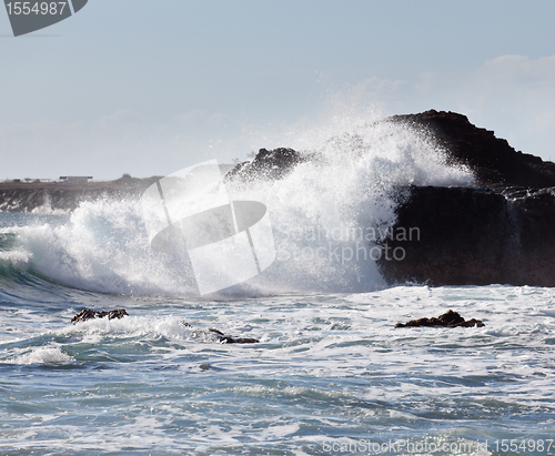 Image of Crashing waves on rocks