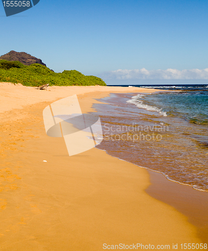Image of Maha'ulepu beach in Kauai