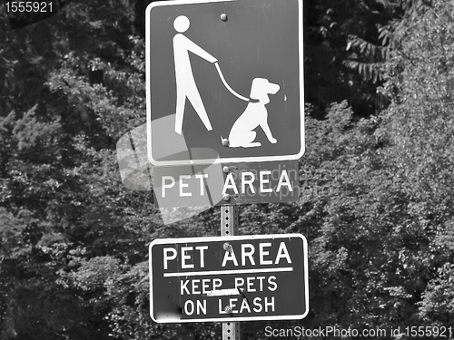 Image of Pet Area Sign